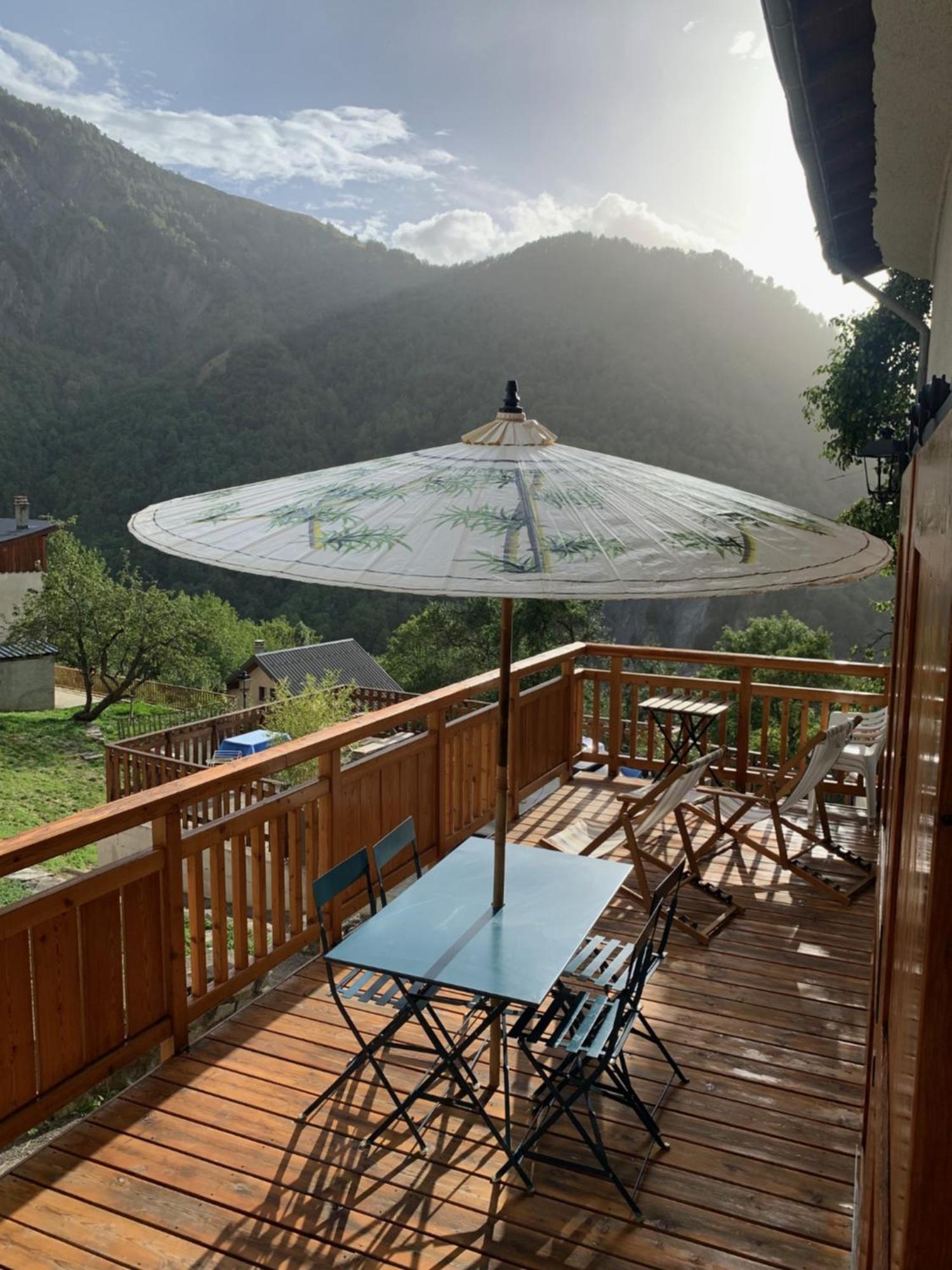 Le Sarana : 75M2, Calme, Belle Vue Avec Terrasse. Apartman Les Deux Alpes Kültér fotó